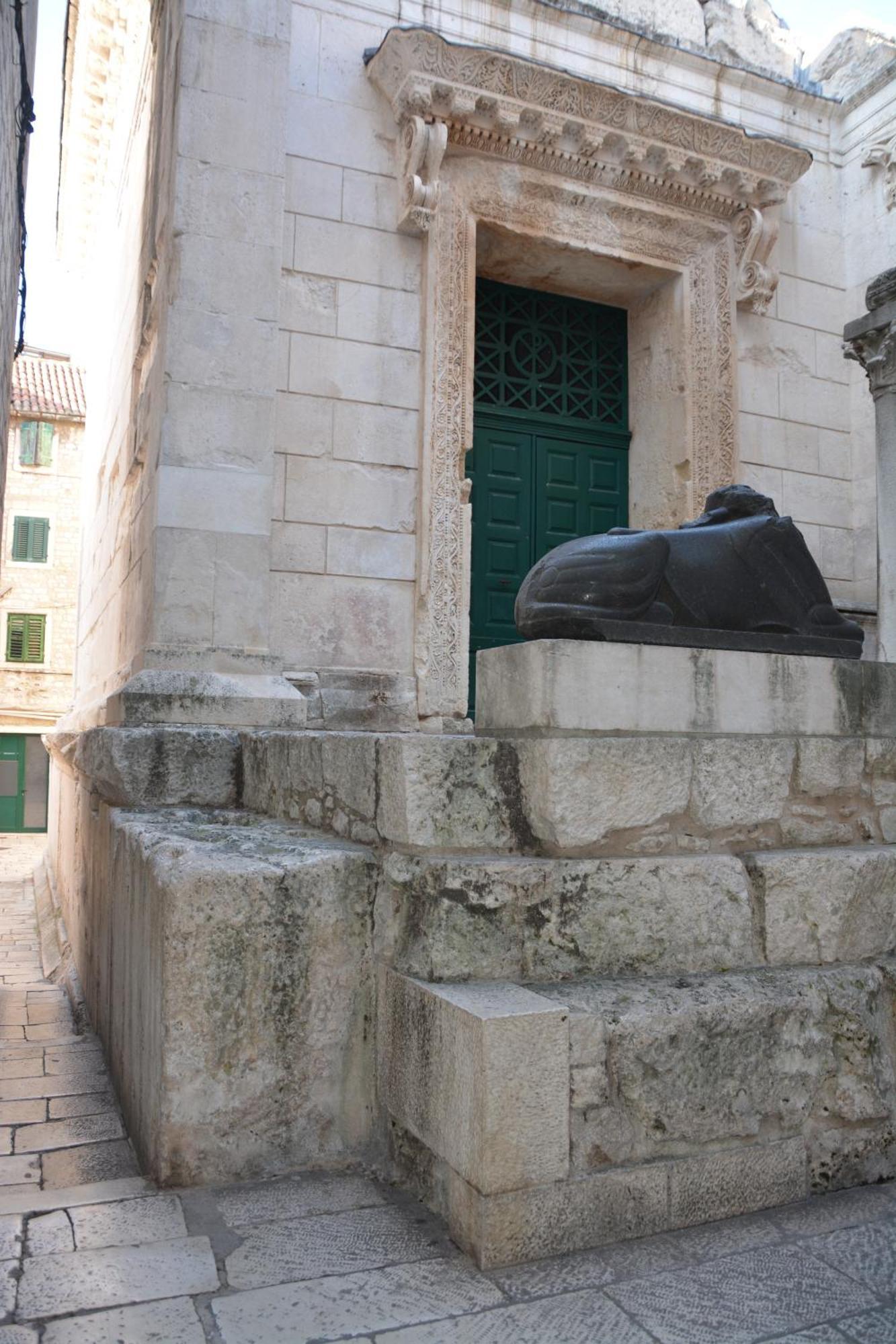 Largo Apartment In The Heart Of Diocletian Palace سبليت المظهر الخارجي الصورة
